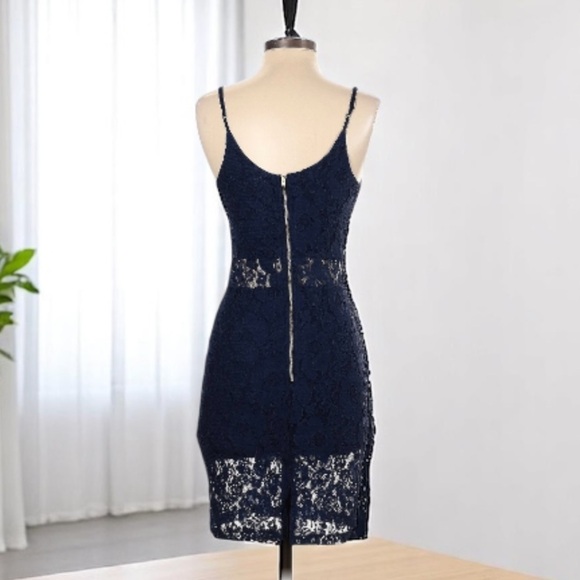 Aqua Cocktail Lace Dress l SIZE XS - Picture 2 of 4
